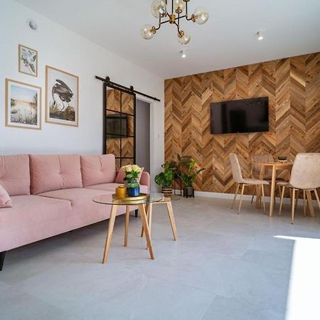 Apartament J&T ムロンゴヴォ エクステリア 写真